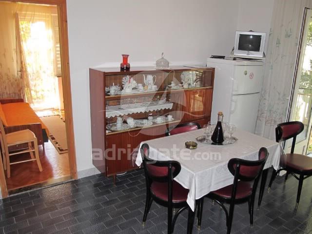 Apartments Mate Baška Voda Chambre photo