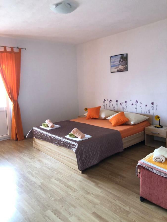 Apartments Mate Baška Voda Extérieur photo